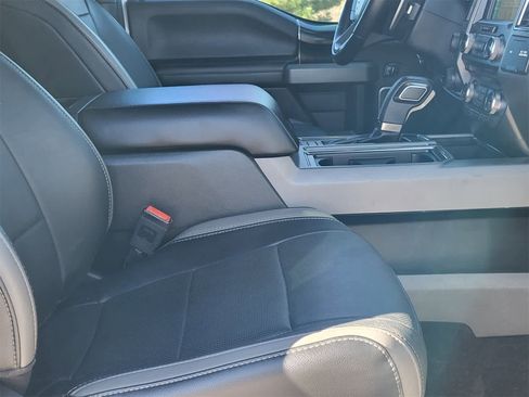 Used 2018 Ford F150 Raptor w/ Equipment Group 802A Luxury image 28