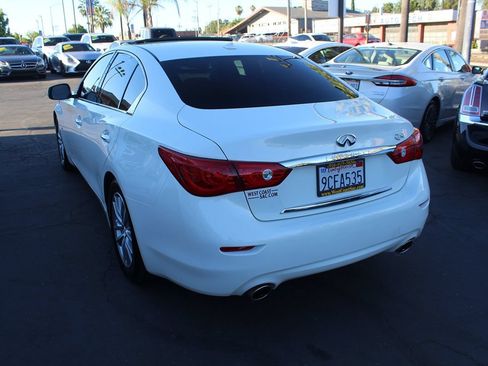 Used 2015 INFINITI Q50 Premium w/ Navigation Package RWD image 3