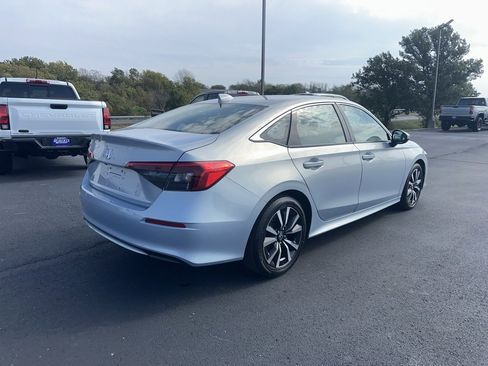 Used 2022 Honda Civic EX image 28