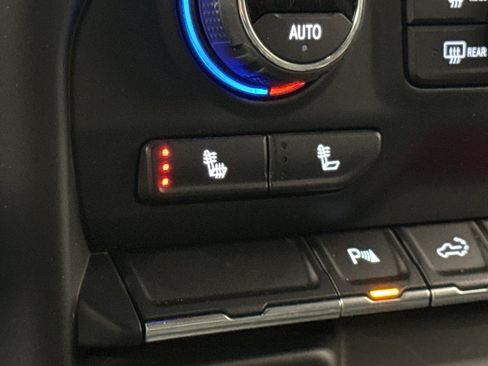 Used 2022 Chevrolet Silverado 2500 LT w/ All Star Edition image 26