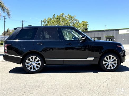 Used 2017 Land Rover Range Rover HSE AWD/4WD image 5