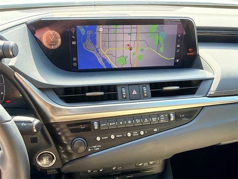 Used 2020 Lexus ES 350 w/ Premium Package image 28