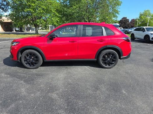 Certified 2025 Honda HR-V Sport image 4