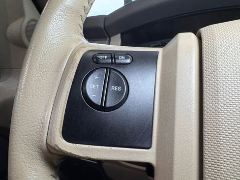 Used 2010 Ford Expedition Eddie Bauer image 26