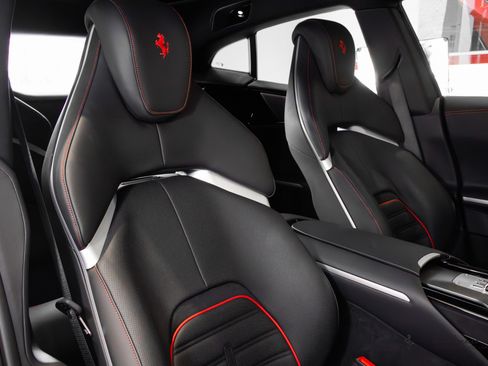 Used 2023 Ferrari Purosangue AWD/4WD image 13