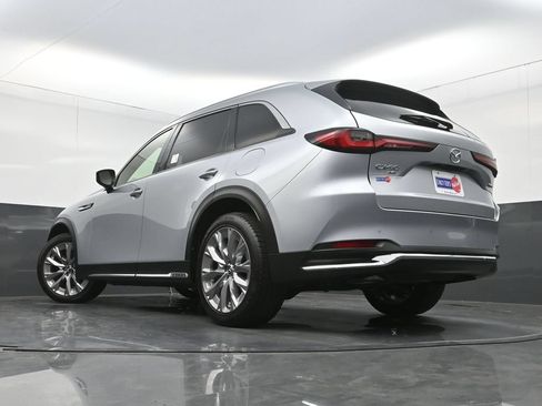 Used 2025 MAZDA CX-90 3.3 Turbo w/ Premium Plus Pkg AWD/4WD image 32