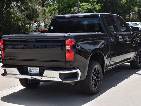 Used 2021 Chevrolet Silverado 1500 LT w/ LPO, Dark Essentials Package RWD image 8