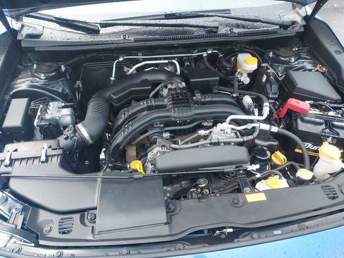 Used 2019 Subaru Crosstrek 2.0i Limited w/ Moonroof Package w/Navigation AWD/4WD image 35