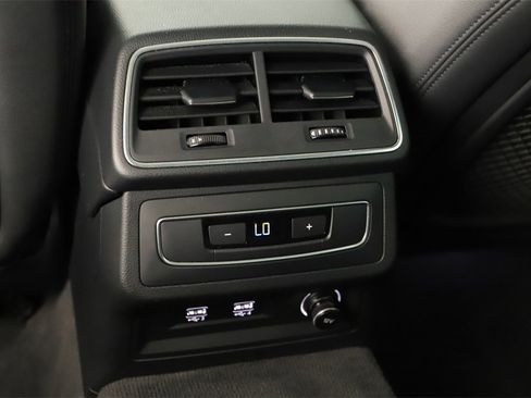 Used 2019 Audi A6 3.0T Premium w/ Convenience Package image 22