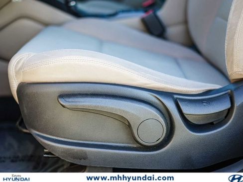 Used 2019 Hyundai Tucson SE FWD image 20