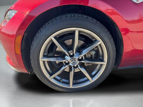 Used 2019 MAZDA MX-5 Miata RF Grand Touring image 24