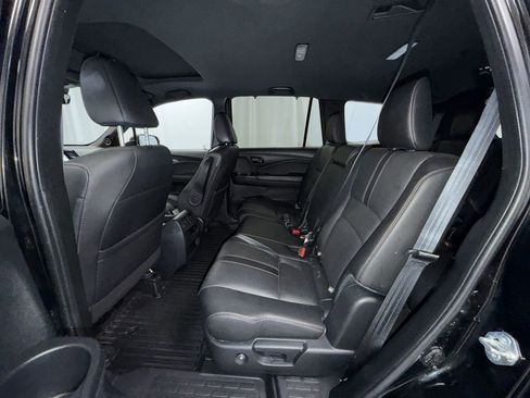 Used 2022 Honda Pilot TrailSport image 11