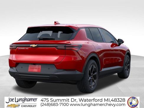 New 2026 Chevrolet Equinox EV LT w/ Comfort Package AWD/4WD image 4