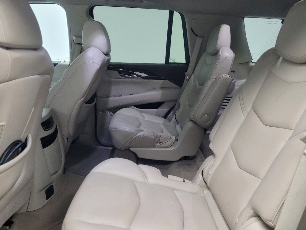 Used 2017 Cadillac Escalade Premium Luxury RWD image 18