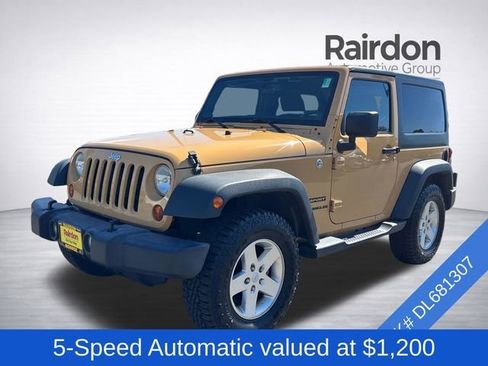 Used 2013 Jeep Wrangler Sport AWD/4WD image 3
