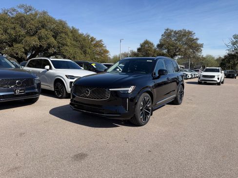 New 2026 Volvo XC90 T8 Ultra w/ Protection Package Premier image 2