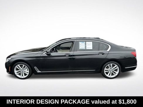 Used 2018 BMW 750i xDrive AWD/4WD image 4