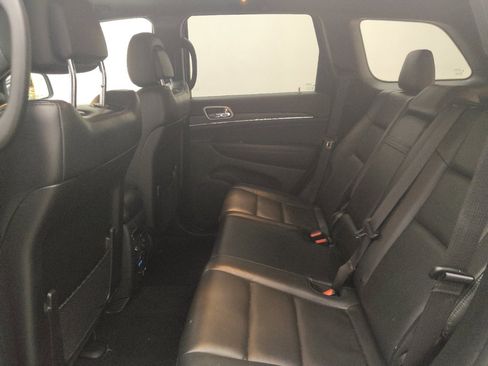 Used 2020 Jeep Grand Cherokee Limited AWD/4WD image 18