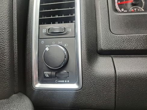 Used 2024 RAM 1500 Classic Warlock image 16