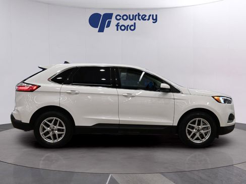 Certified 2023 Ford Edge SEL image 8