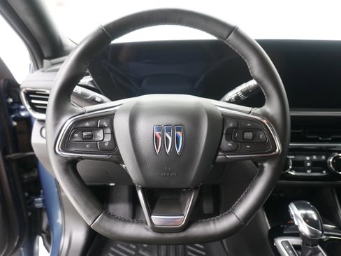 Used 2025 Buick Envista Sport Touring w/ Convenience I Package FWD image 16