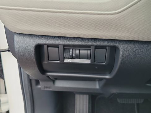 Certified 2026 Subaru Forester AWD/4WD image 27