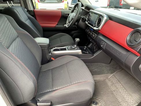 Used 2023 Toyota Tacoma SR5 AWD/4WD image 24