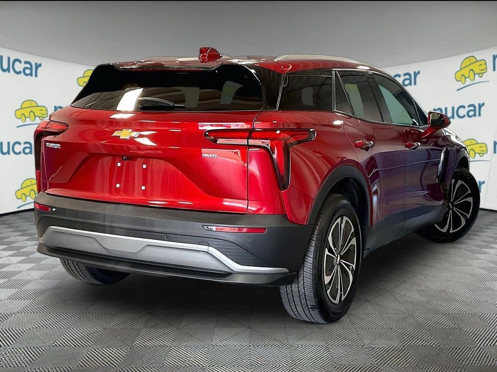 Used 2024 Chevrolet Blazer EV LT AWD/4WD image 6