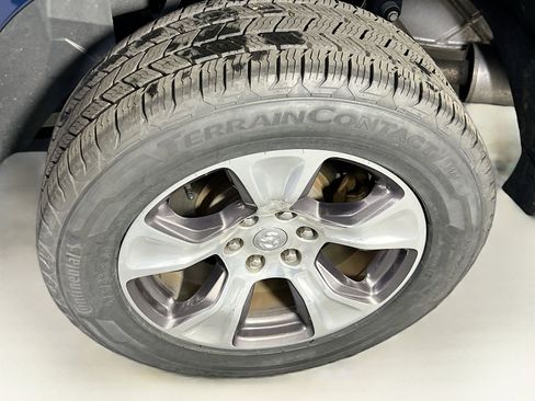 Used 2022 RAM 1500 Laramie image 29