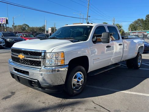 Used 2013 Chevrolet Silverado 3500 LT w/ Convenience Package image 5