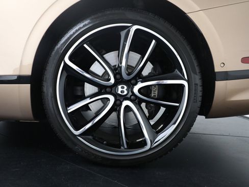 Certified 2022 Bentley Continental GT image 16