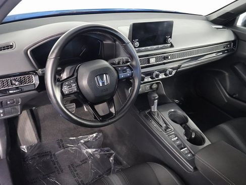 Used 2023 Honda Civic Sport image 7