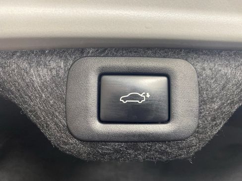 Used 2024 Lexus ES 350 Ultra Luxury w/ Accessory Package (Z1) FWD image 31