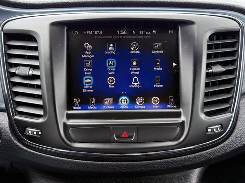 Used 2015 Chrysler 200 S w/ Navigation & Sound Group I image 26