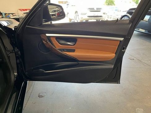 Used 2016 BMW 328i Sedan RWD image 12