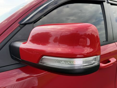 Used 2020 RAM 1500 Laramie AWD/4WD image 21