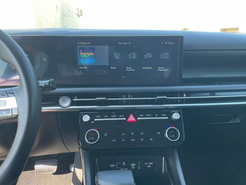 Used 2025 Hyundai Tucson Blue image 17