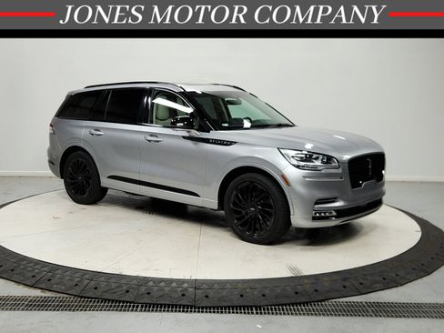 Used 2024 Lincoln Aviator Black Label w/ Jet Package AWD/4WD image 1