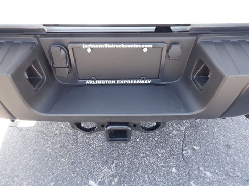 Used 2024 Ford F250 XL image 5