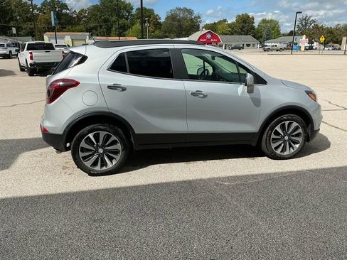 Used 2022 Buick Encore Preferred w/ Safety Package image 20