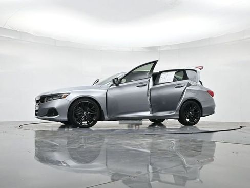 Used 2021 Honda Accord Sport image 47