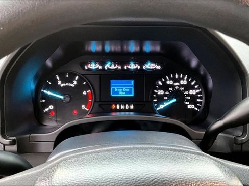 Used 2022 Ford F350 XL w/ Power Equipment Group image 12