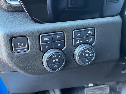 Certified 2023 Chevrolet Silverado 1500 RST w/ Convenience Package II image 10