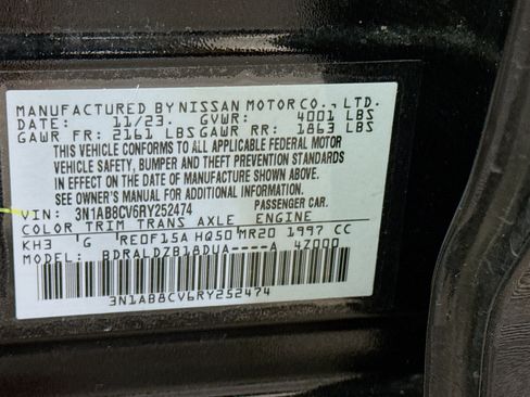 Used 2024 Nissan Sentra SV image 40