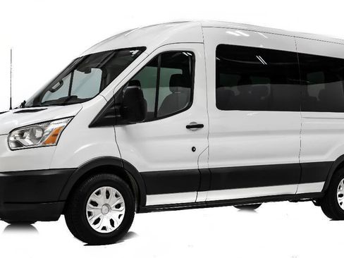 Used 2015 Ford Transit 350 XLT image 2