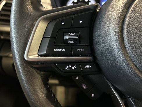 Used 2023 Subaru Forester Premium image 12