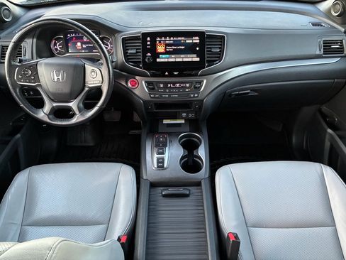 Certified 2023 Honda Passport EX-L image 2