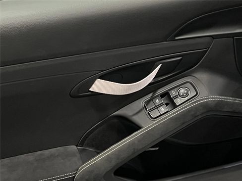 Certified 2020 Porsche 718 Cayman GT4 image 14