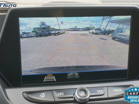 Used 2020 Chevrolet Blazer LT FWD image 32