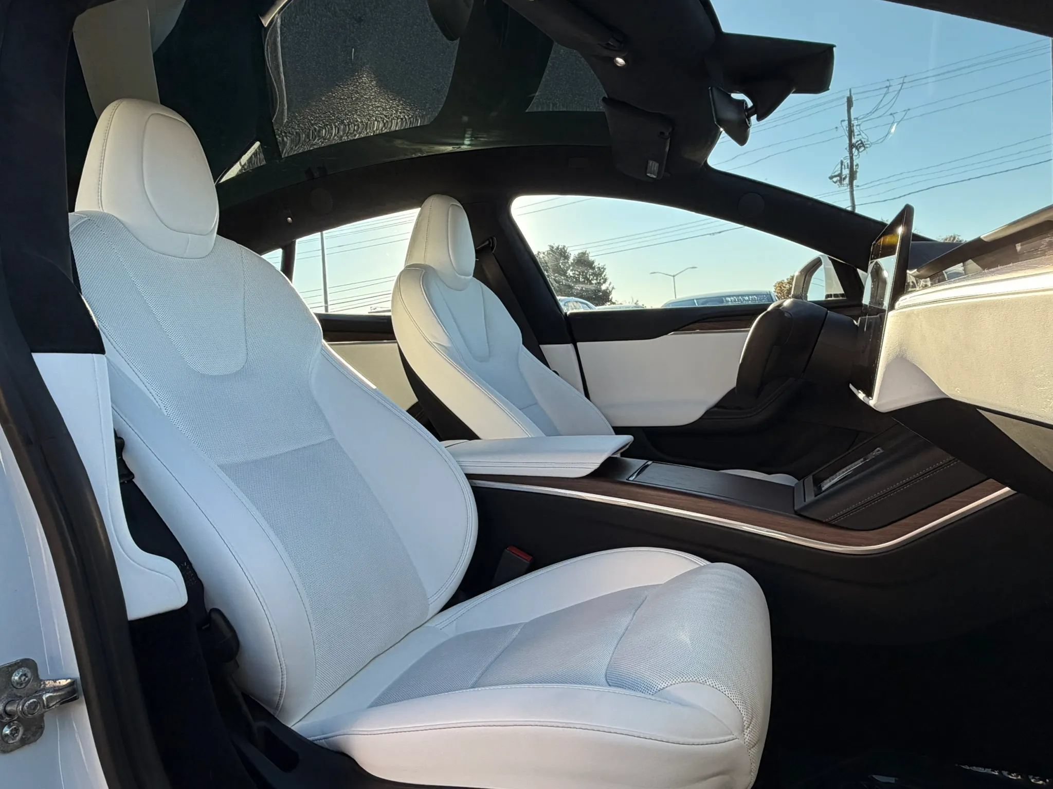 Used 2022 Tesla Model S AWD/4WD image 20
